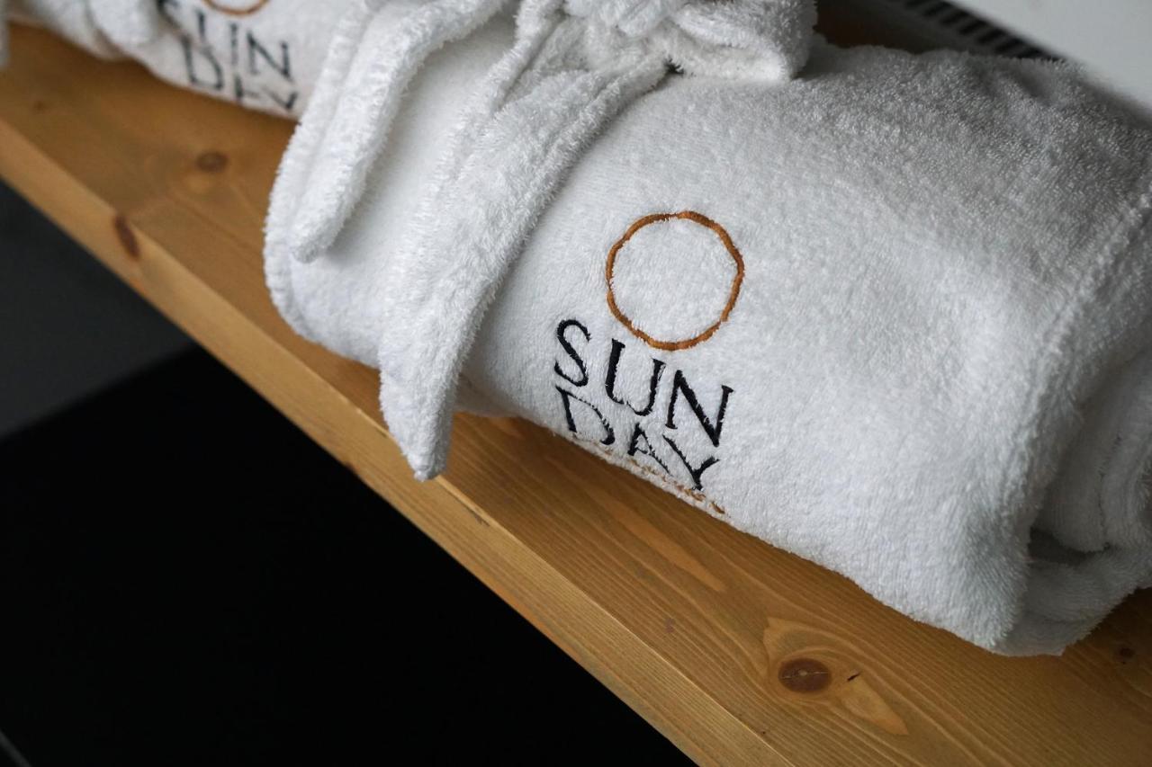 Sunday Boutique Hotel Неа-Стіра Екстер'єр фото