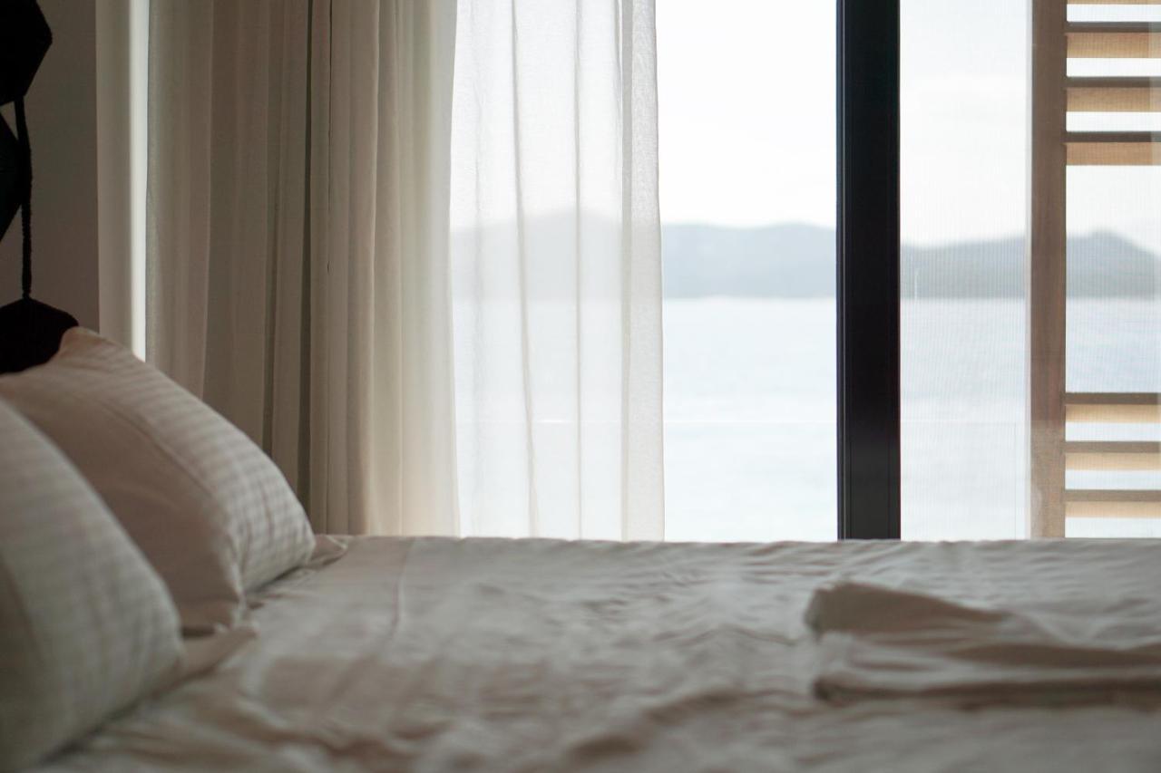 Sunday Boutique Hotel Неа-Стіра Екстер'єр фото