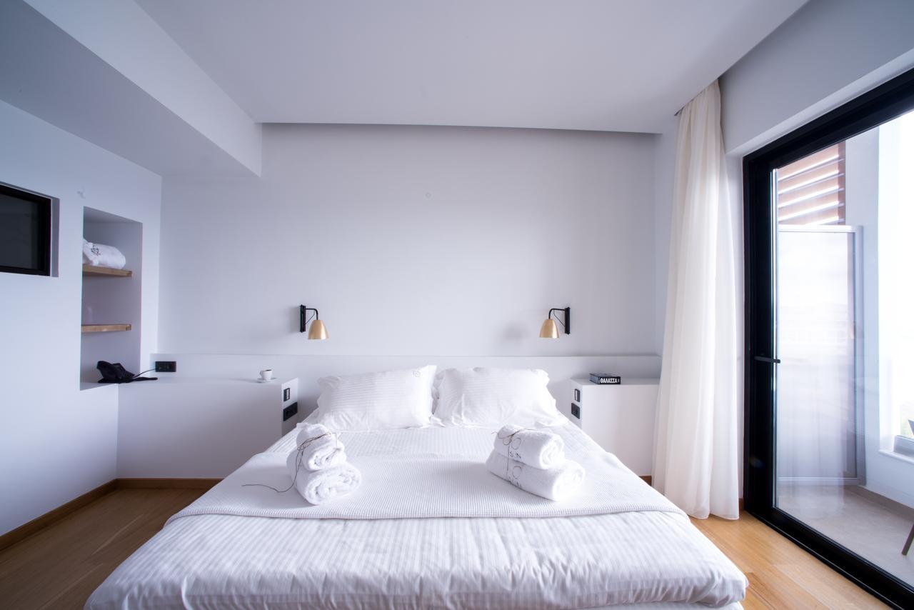 Sunday Boutique Hotel Неа-Стіра Екстер'єр фото