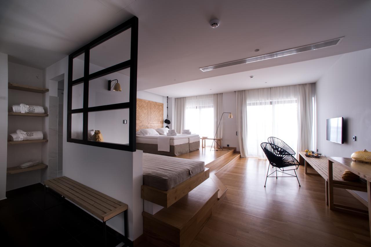 Sunday Boutique Hotel Неа-Стіра Екстер'єр фото