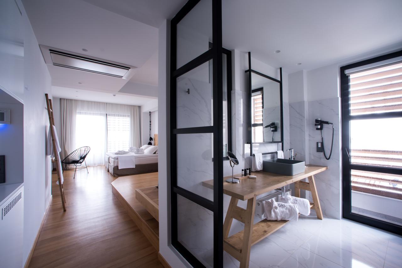 Sunday Boutique Hotel Неа-Стіра Екстер'єр фото